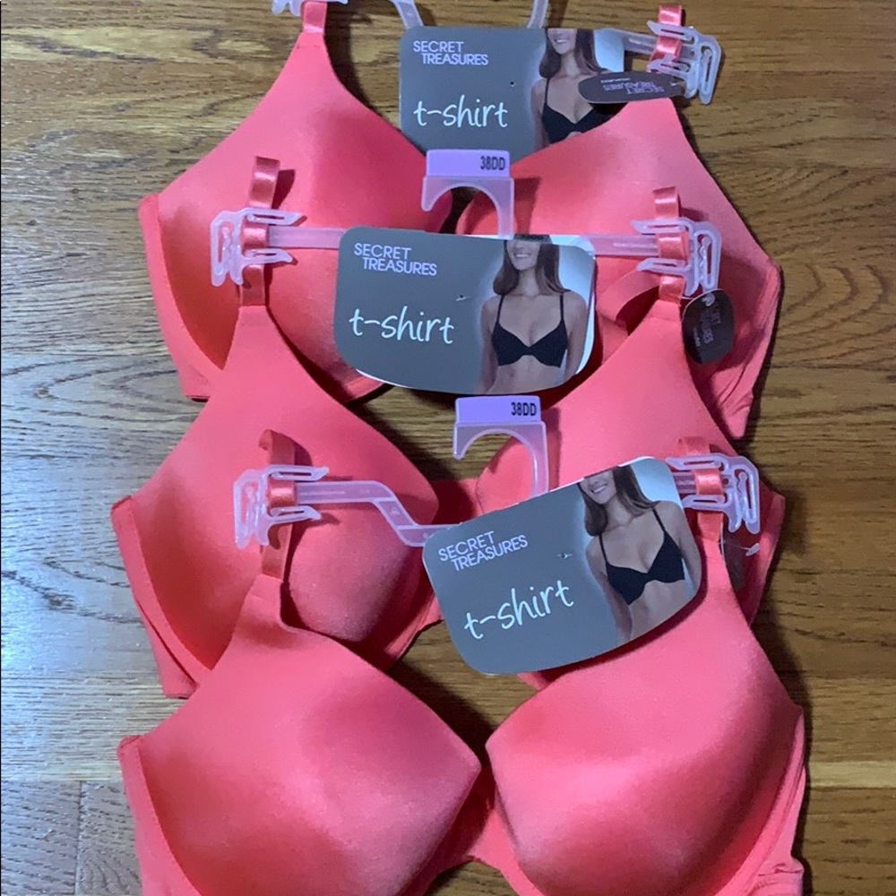 Secret Treasures - 3 Bras - 38 DD